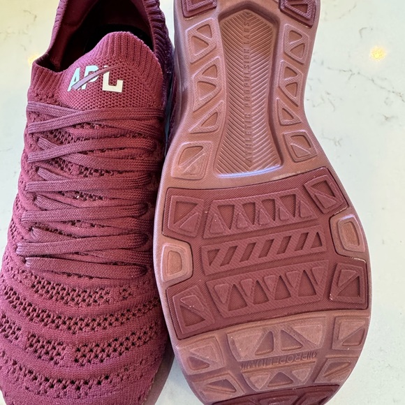 APL Techloom Wave Oxblood / Metallic Silver Lightly used 8.5 - Picture 3 of 5